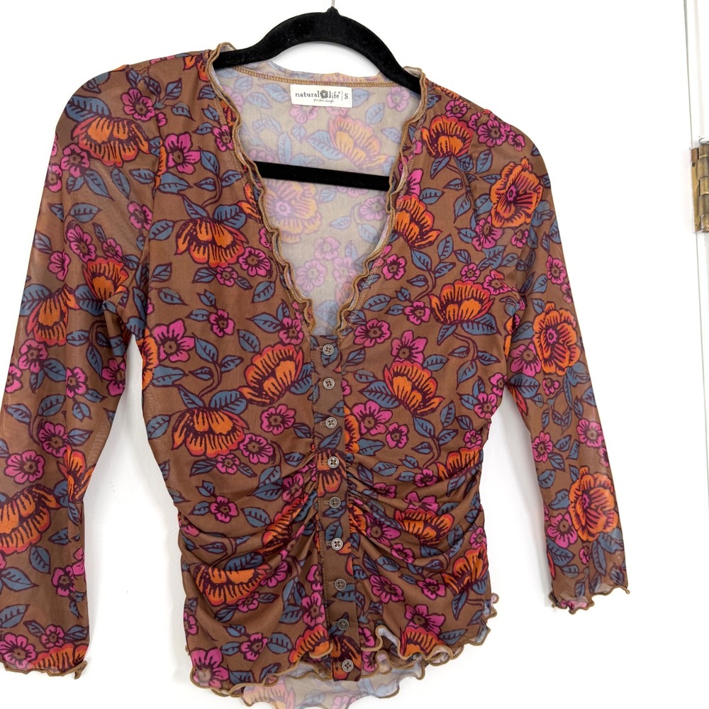 Natural Life Women Brown Floral Mesh Ruched Button Front Lettuce Edge Top Small - Picture 2 of 8